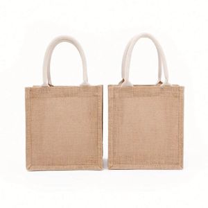 Design Promoting Eco-friendly <b>Large</b>-sized Women's Laminated Jute <b>Beach</b> <b>Bags</b> Jute Shopping <b>Bags</b> and Reusable Jute <b>Bags</b> - Product Image 5