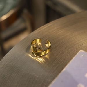 Chris April 925ทั<span class=keywords><strong>น</strong></span>สมัยเครื่องประดับแหว<span class=keywords><strong>น</strong></span>เงินสเตอร์ลิงชุบทองสำหรับผู้หญิง - Product Image 5