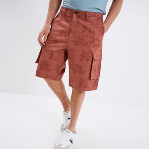 Shorts cargo décontractés en coton pour hommes, prêts pour la randonnée - Écologiques, respirants, séchage rapide, style de vie en plein air, coutures renforcées, poches profondes - Product Image 2