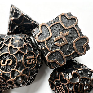 Juego de dados metálicos con borde de corazón, elegante contorno de corazón, juego de mesa de rol DND, kit de dados de regalo - Product Image 2