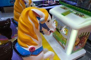 Máy Trò Chơi Đua Ngựa Cho Trẻ Em 2 Người Bán Chạy | Máy Trò Chơi Cưỡi Ngựa Điện Tử Công Viên Giải Trí Bán Chạy - Product Image 3