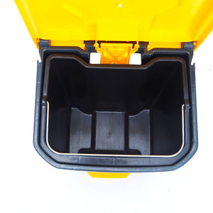 Contenedor de Basura Rojo de 13 Galones/50l con Pedal, Contenedor de Basura Rojo de 13 Galones/50l con Pedal, Contenedor de Basura con Pedal - Product Image 6