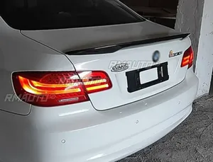 สปอยเลอร์หลังรถยนต์ทรง P สปอยเลอร์หลังแบบปีก ชุดแต่งสำหรับ BMW ซีรีส์ 3 2 ประตู E92 M3 ปี 2006-2010 อุปกรณ์ตกแต่งรถยนต์ - Product Image 5