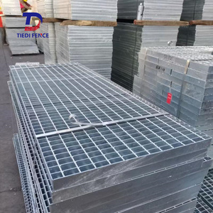 Panneaux de grilles soudées, grille en acier galvanisé à chaud de haute résistance avec mailles de <span class=keywords><strong>30x30</strong></span> pour plateformes industrielles - Product Image 3