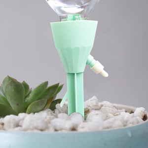 Nouvel appareil d'arrosage automatique pour fleurs et plantes, dispositif d'arrosage programmé pour les voyages d'affaires, système d'irrigation goutte à goutte pour la maison - Product Image 2
