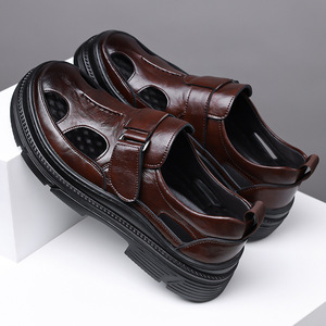 รองเท้าแตะผู้ชายสีน้ำตาลสีดำแบบติดเวลโคร สำหรับฤดูร้อน ไซส์ 38-48 ไซส์ใหญ่ ระบายอากาศได้ดี ทำจากหนัง - Product Image 3