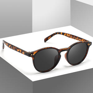 Lunettes de soleil polarisées en matériau recyclé Ocean, monture noire, verres TAC, protection UV400, unisexe, lunettes de soleil tendance - Product Image 3