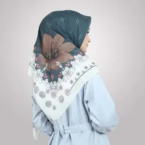 Pronto per la spedizione malesia vendita calda voile di cotone hijab musulmano stampa digitale fiore design tudung