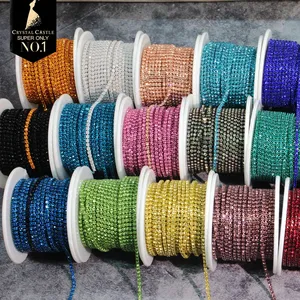 Accessoires de confection de vêtements : Chaîne de strass en or et cristal de 2mm, 3mm, 4mm, 6mm au mètre pour robes, vêtements et chaussures - Product Image 2