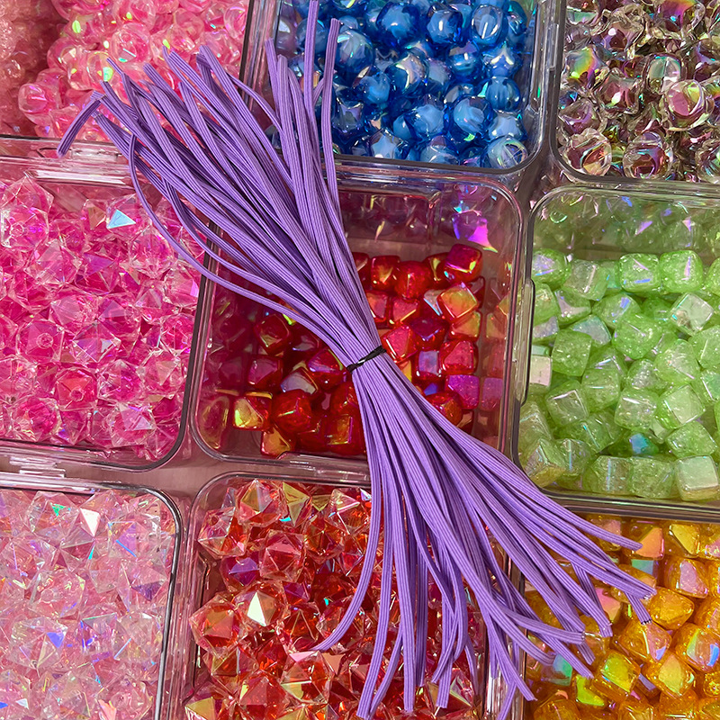 สีม่วงอ่อน