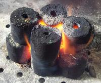 Penjualan paling laris arang hitam cangkang kelapa arang BBQ dengan waktu pembakaran panjang penjual terbaik bulan ini