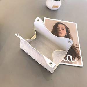 Boîte à mouchoirs en cuir simple, blanche, à bouche ronde, imperméable, polyvalente, pour salon, table basse, salle de bain, rangement pratique - Product Image 1