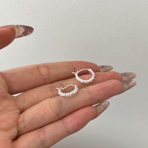 Dylam Cute Style Women Hypoallergenic Sterling Silver Rhodium 18K Gold Plated Eternity Jewelry Flower <b>Daisy</b> Clip on Earrings - Product Image 6