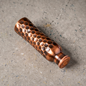ขวดน้ำทองแดงตีลาย SOFIYA CRAFT ดีไซน์ทันสมัย พกพาสะดวก ใช้ซ้ำได้ หลายแบบ - Product Image 1