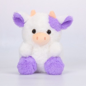 Mascotte de poupée en peluche de <span class=keywords><strong>veau</strong></span> dessin animé personnalisé pour <span class=keywords><strong>le</strong></span> sommeil de bébé, confort, mignon personnage de vache, cadeaux de vacances - Product Image 6