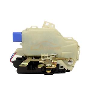 Actionneur de verrouillage de porte de voiture, d'occasion pour JETTA MK5 <span class=keywords><strong>FL</strong></span> - Product Image 1