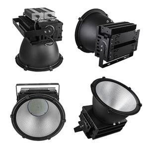 <span class=keywords><strong>High</strong></span> <span class=keywords><strong>Mast</strong></span> <span class=keywords><strong>Light</strong></span> 400W-2000W Luz de inundación <span class=keywords><strong>LED</strong></span> de alta potencia IP65 a prueba de agua para la iluminación del área industrial del sitio de construcción - Product Image 5