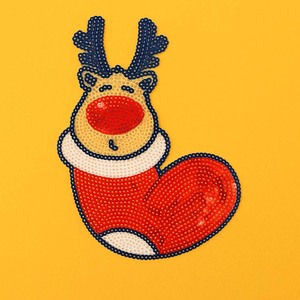 Funny Santa and Reindeer Patch Sequin Iron On pour veste ou gilet - Product Image 6