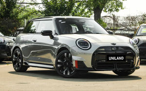 高性能EVカーMINI JCW左手車 - Product Image 3