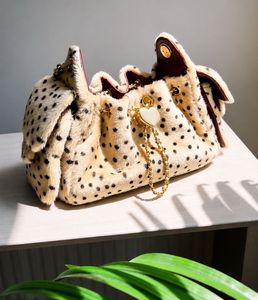 OEM/ODM Custom Factory Design Luxury Plush Chain Women's <strong>Bag</strong> Polka Dot Shoulder <strong>Bag</strong> New Style <strong>Fluffy</strong> Drawstring Crossbody <strong>Bag</strong> - Product Image 4