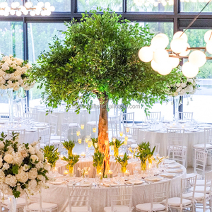Fournisseur de plantes décoratives, taille personnalisée, grand arbre artificiel en or, ficus pour la décoration intérieure et extérieure des centres commerciaux - Product Image 2