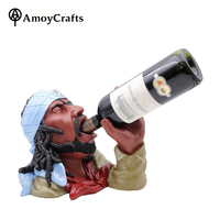 Support à Bouteille de Vin en Résine Personnalisé Nouveau Design Décoration Maison Crâne en Polyrésine Turbané Dreadlocks Pirate Porte-Bouteille