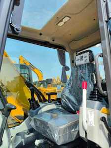 Excavadora de cadenas XE80E de 8 toneladas, excavadora hidráulica fiable con motor Kubota V3307, cabina de lujo con aire acondicionado, máquina compacta de alto flujo, lista para usar. - Product Image 3