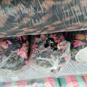 Hecho en Corea 93% NYLON 7% Spandex IMPRESIÓN Lote de stock Tela Textil Muchos DISEÑO La mejor calidad TÁCTIL SUAVE SIENTE TELA DE NATACIÓN - Product Image 1