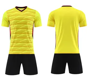 जर्सी 2024-2025 त्वरित सूखी शर्ट पुरुष सॉकर पहनें फुटबॉल वर्दी ब्लैंक सॉकर जर्सी सेट फुटबॉल शर्ट लड़कों की सॉकर वर्दी