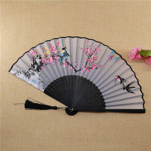 Abanico <span class=keywords><strong>de</strong></span> Danza Elegante <span class=keywords><strong>de</strong></span> 21 cm para Mujer, <span class=keywords><strong>de</strong></span> Tela y Bambú <span class=keywords><strong>de</strong></span> una Sola Cara, Estilo Cheongsam, para Fotografía y Decoración del Año Nuevo Chino - Product Image 2