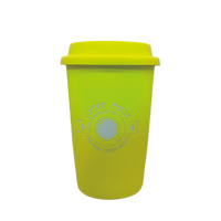 Vente en gros Grande tasse à café en céramique écologique Design moderne Accessoire de couvercle en silicone de haute qualité Retour à l'école Style nordique Nouveau
