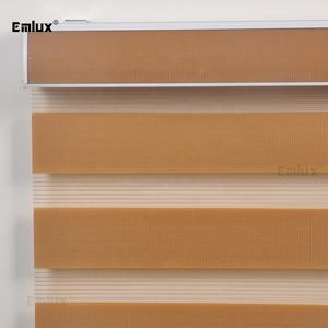 Persianas Enrollables de Lujo Eléctricas Automáticas con Control por Voz Alexa, Protección UV, 100% Opacas, Resistentes al Viento, de Doble Capa, Tipo Zebra, con Batería - Product Image 2