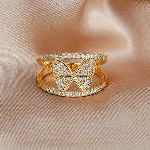 Anello a Farfalla Traforato per Donne, Gioiello da Dito Trendy, Unico e Delicato - Product Image 4