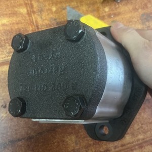 Rexroth Axial Piston <b>Pump</b> A10VSO140DRS 350 <b>Bar</b> 1 Stage Cast Iron Electric Hydraulic <b>Pump</b> - Product Image 4