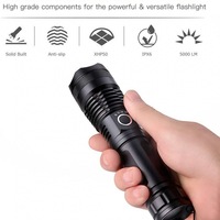 Lampes de poche tactiques étanches puissantes 100000 lumens Lampe de poche LED rechargeable XHP50