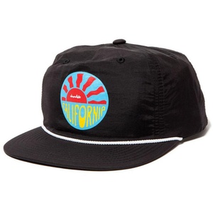 Gorra de Béisbol Personalizada Impermeable de 5 Paneles, Sin Estructura, de Nailon, con Cierre a Presión - Product Image 1