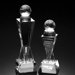 Trophée de football en cristal MVP personnalisé transparent de luxe - Product Image 2