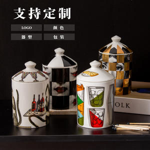 Pot à bougie en céramique Fendi 12oz avec couvercle, impression numérique, cylindrique, décoration d'intérieur, couleur personnalisable, bougie aromathérapeutique - Product Image 2