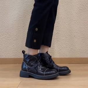 Botas de Motociclista para Mujer, Estilo Británico, Punta Redonda, Tacón Cuadrado, Antideslizantes, Retro, de Cuero Genuino, Simples, Elegantes y Versátiles - Product Image 3