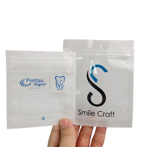 Pochette personnalisée transparente pour aligneurs dentaires, sac d'accessoires en plastique avec fermeture éclair, sachet orthodontique, sac à fermeture éclair à trois côtés - Product Image 2