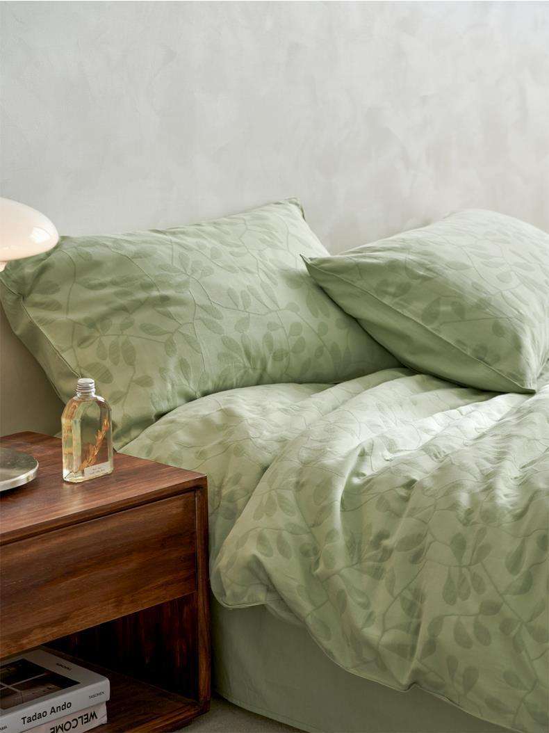 สีเขียว