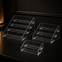 Présentoir en acrylique transparent en gros pour usine, support personnalisable à plusieurs niveaux, étagère de rangement en acrylique pour l'affichage des marchandises