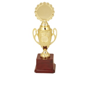 Se venden <span class=keywords><strong>trofeos</strong></span> <span class=keywords><strong>de</strong></span> <span class=keywords><strong>pesca</strong></span> NUEVOS - Product Image 3