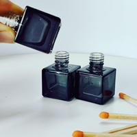 Bouteille en verre de recharge pour diffuseur de voiture en cube de 6ml pour bouche d'aération