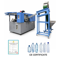 Machine de soufflage de bouteilles 2 cavités 2L PET Servo 4 axes Système PTO 2800BPH CE Intertek pour usine de jus, d'eau et de cosmétiques