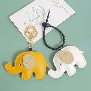 High-quality Zinc Alloy Cute Style Cartoon Animal Three-dimensional Elephant Pendant Keychain Bag Charm Vietnam Origin - Product Image 3