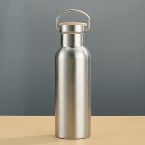Bouteille d'eau sport en acier inoxydable à double paroi, écologique, réutilisable, par sublimation, idéale comme cadeau – Meilleures ventes - Product Image 2