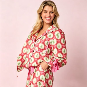 Vêtements de détente en bambou personnalisés, vêtements de nuit pour femmes, pyjamas de Noël, ensembles de pyjamas festifs, vêtements pour femmes en coton - Product Image 2