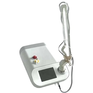 Máquina de Láser CO2 Fraccional de 60W con 7 Brazos Guía, Láser CO2 RF Portátil para Cicatrices de Acné, Rejuvenecimiento y Tensado Vaginal - Product Image 1