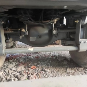 Sinotruk Usado, Camión Tractor 6x4 con Volante a <span class=keywords><strong>la</strong></span> Izquierda, Exportado a Países Africanos, Transporta Contenedores <span class=keywords><strong>de</strong></span> Semirremolques para Excavadoras - Product Image 4